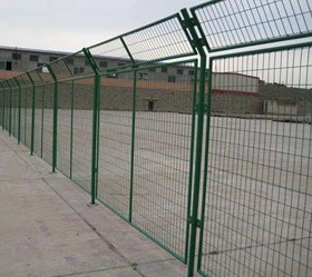 鄭州河南框架護欄網(wǎng)安裝與防護網(wǎng)應用指南